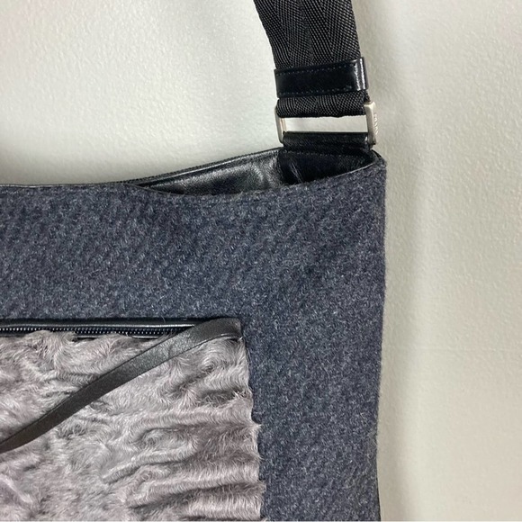 Authentic Prada Crossbody Grey tweed wool and fur NEW Condition! Herringbone - Picture 9 of 16